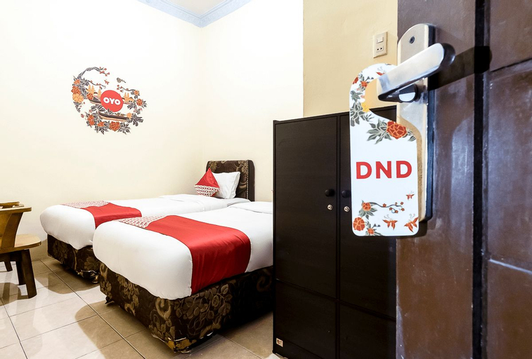 OYO 723 Penginapan Nia Mandiri Syariah, Medan