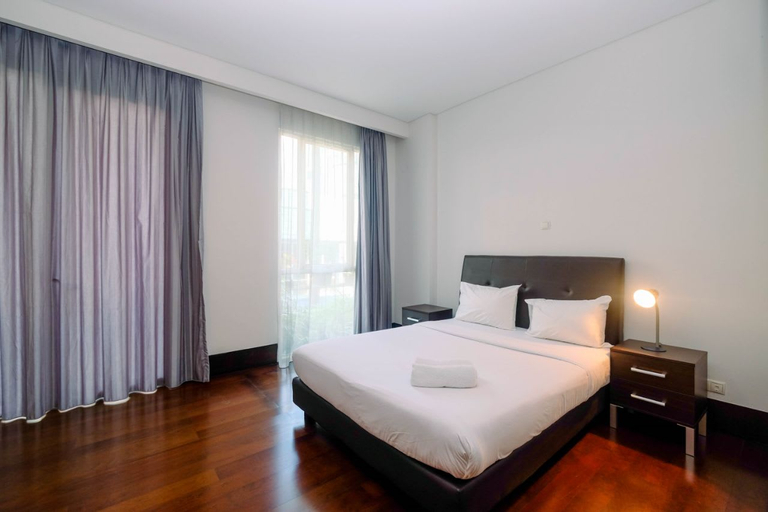 Big and Cozy 3BR Pearl Garden Apartment By Travelio, South Jakarta