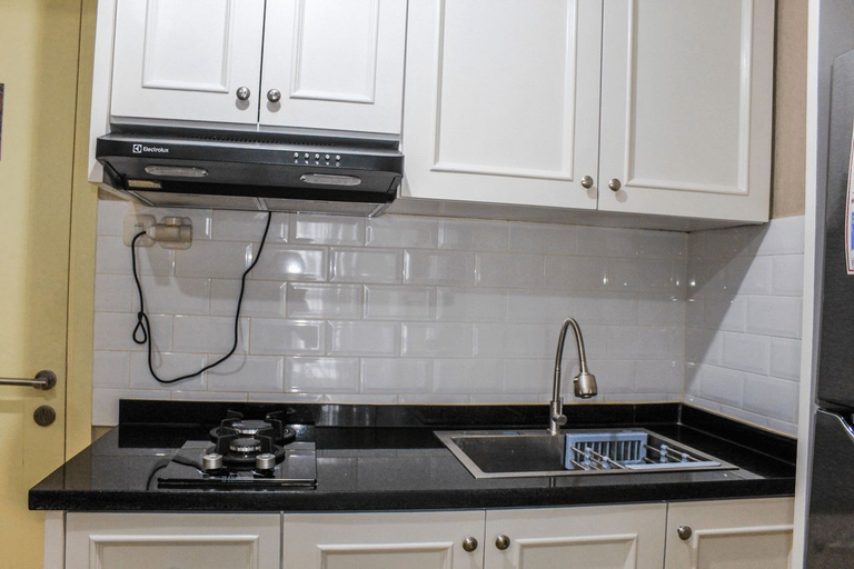 Others 4, Luxurious 3BR M-Town Apartment By Travelio, Tangerang