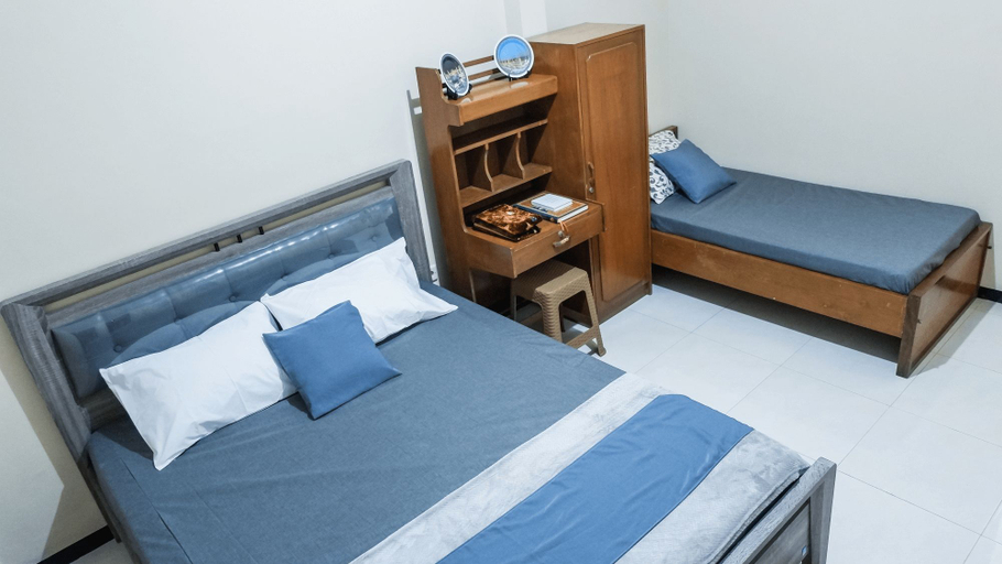 Bedroom 2, Sakinah Homestay Syariah, Malang