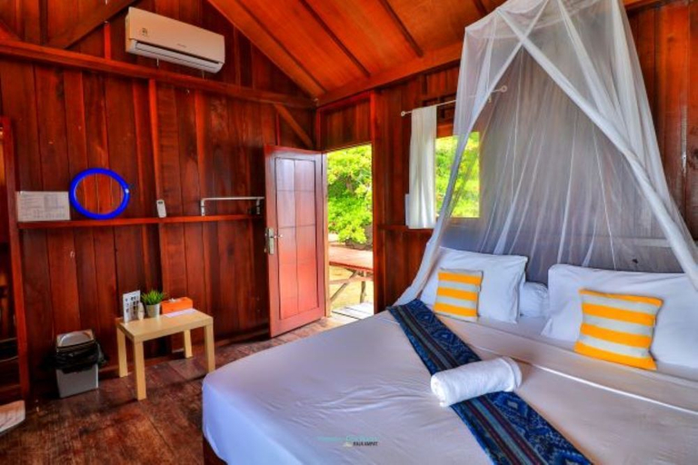 Bedroom 2, HamuEco Raja Ampat Dive Resort, Raja Ampat