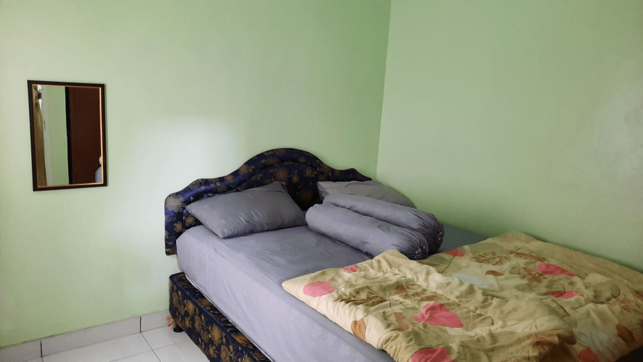 Bedroom 5, Fajri Homestay Cilacap, Cilacap
