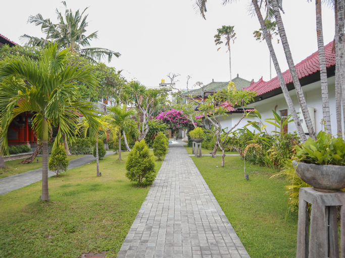 Exterior & Views 14