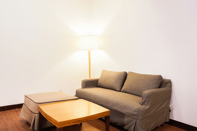 Ancol Marina 1BR Twin Bed Tower A By Travelio, North Jakarta