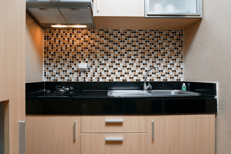 Others 2, Tranquil 1BR GP Plaza Apartment By Travelio, Central Jakarta