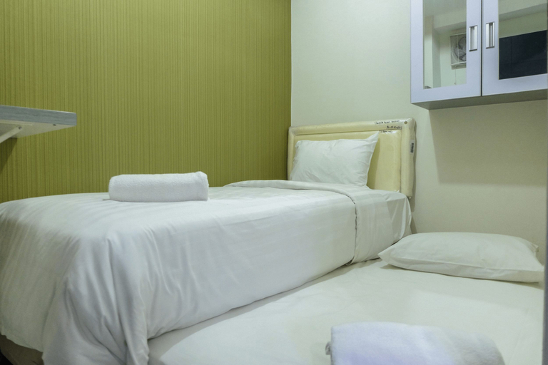 Bedroom 3, Minimalist 2BR Pancoran Riverside Apartment By Travelio, Jakarta Selatan