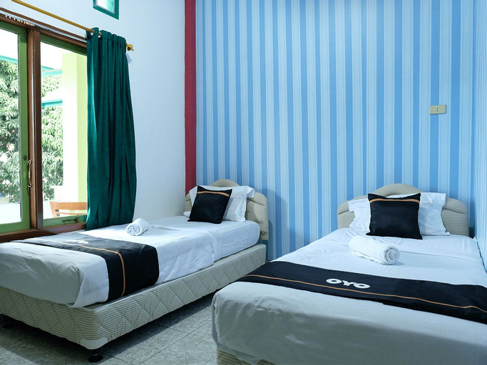 Bedroom 4, OYO 2186 Esbe Hotel Syariah, Belitung
