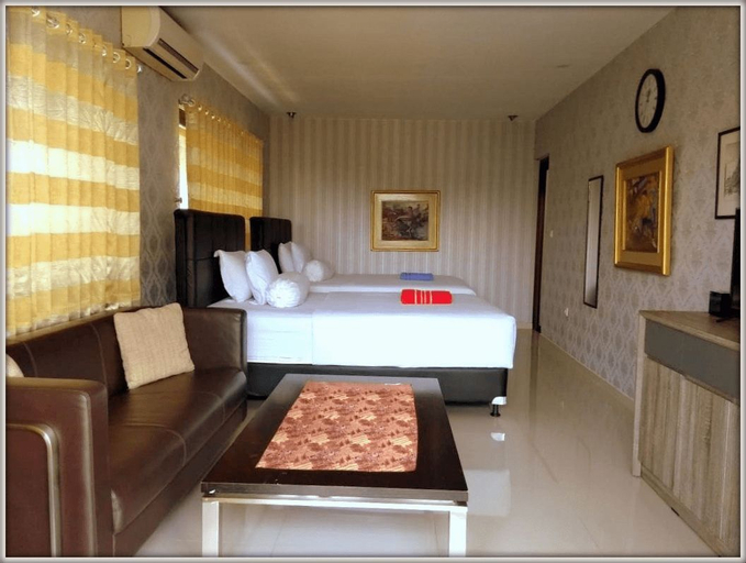 Bedroom 13
