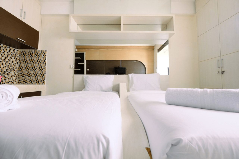 East Park Studio Apartment with Twin Beds By Travelio, East Jakarta