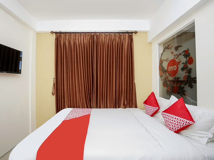 OYO 781 Erga Family Residence, Surabaya