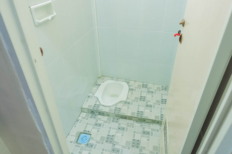 KoolKost Female Syariah near IKIP PGRI (Minimum Stay 3 Nights), Pontianak