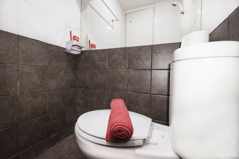 Bedroom 4, 2 BR Apartment Green Pramuka City By Travelio, Central Jakarta