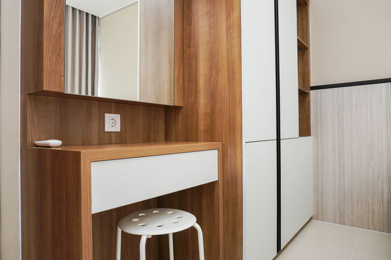 Comfortable Design 1BR Apartment Ciputra International Puri By Travelio, West Jakarta