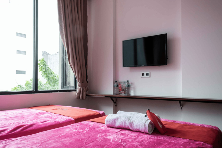 Bedroom 3, RedDoorz Plus near ICE BSD 2, Tangerang Selatan