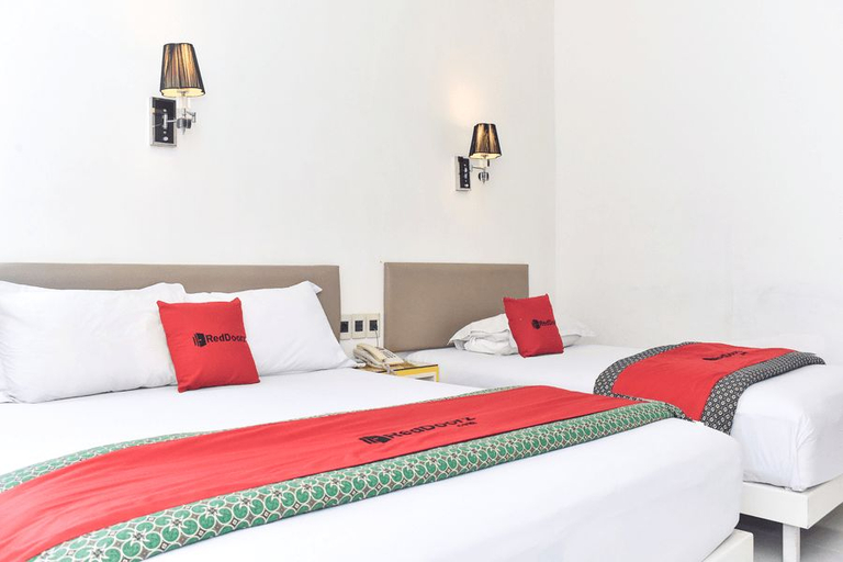 Bedroom 4, RedDoorz Plus near Alun Alun Malang, Malang