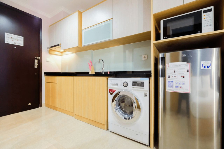 Comfortable Studio at Menteng Park Apartment By Travelio, Central Jakarta