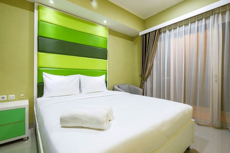 Bedroom 1, Strategic Studio The Oasis Cikarang near Omni Hospital By Travelio, Cikarang