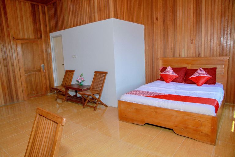 OYO 1278 Wina Beach Hotel, Palu