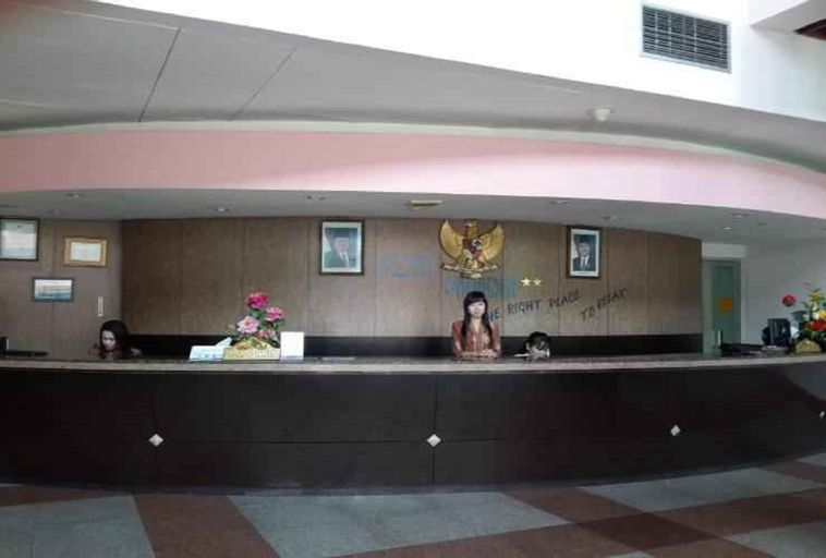 Paradise Hotel Karimun, Karimun