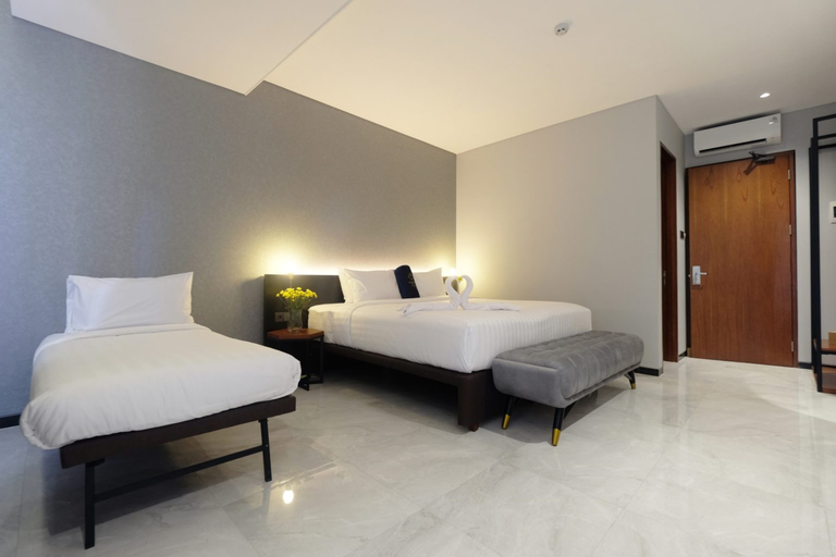 Bedroom 5, Hotel Youstay Semarang by Sinergi, Semarang