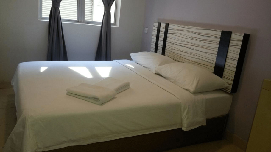 Bedroom 5, Five Hotel, Seremban