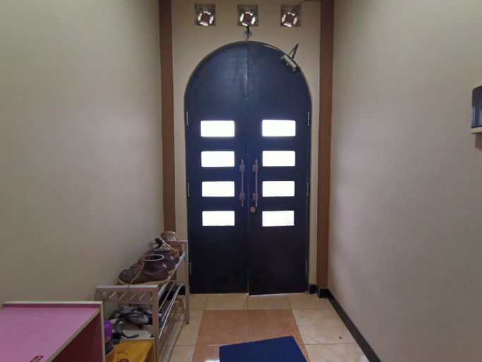 Public Area 2, OYO 3893 Bunda Homestay Syariah, Banjarbaru