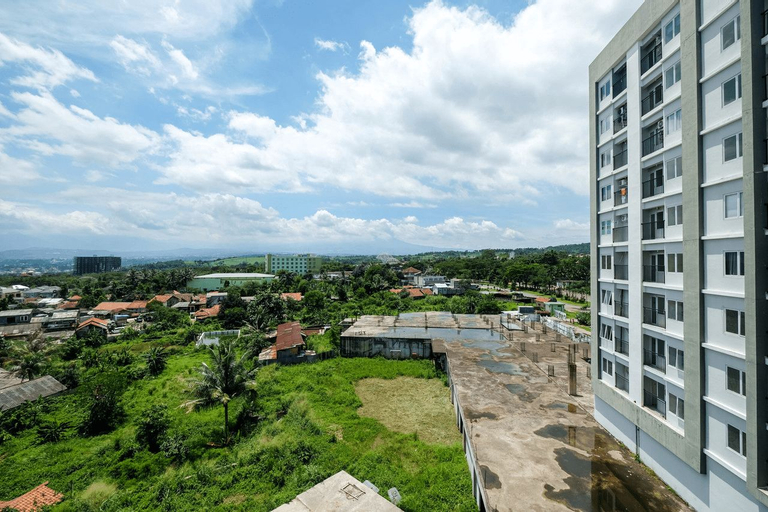 Exterior & Views 4, Elegant Studio Apartment @ Bogorienze Resort By Travelio, Bogor