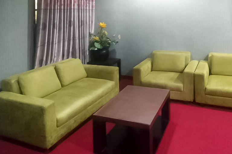 RedDoorz Plus Near Alun-alun Bojonegoro 2, Bojonegoro