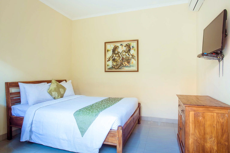 Bedroom 5, Blanjong Homestay by ecommerceloka, Denpasar