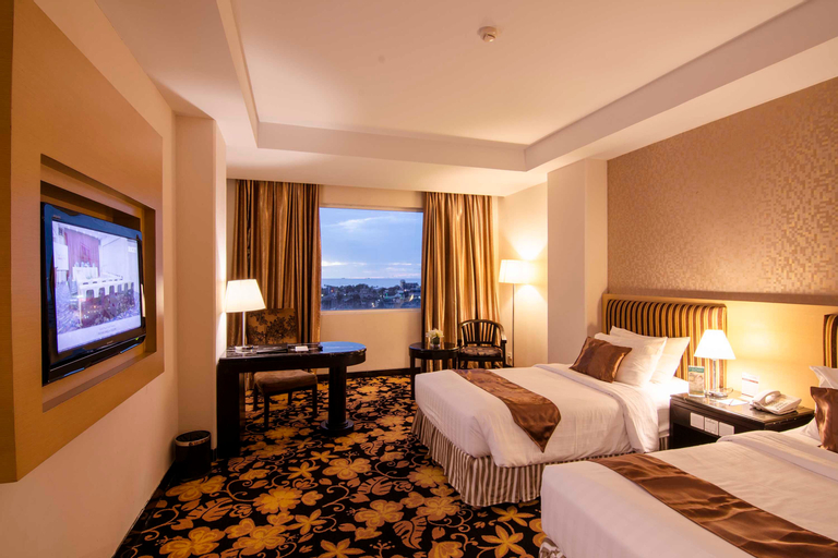 Bedroom 3, Rocky Plaza Hotel Padang, Padang