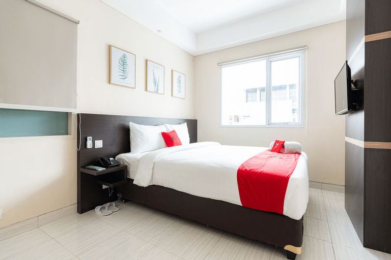 RedDoorz Plus @ Harvest Inn Panakkukang Makassar, Makassar