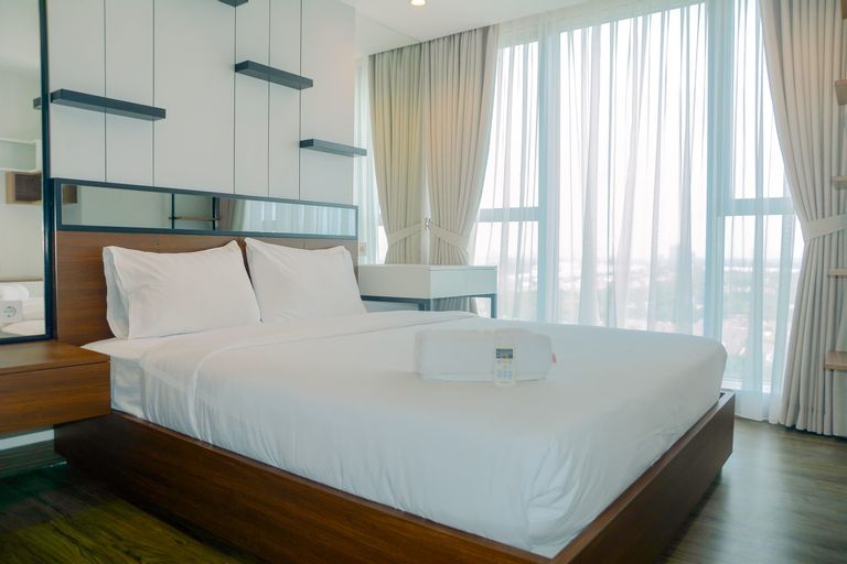 Luxurious and Pleasant 2BR Branz BSD City Apartment By Travelio, South Tangerang