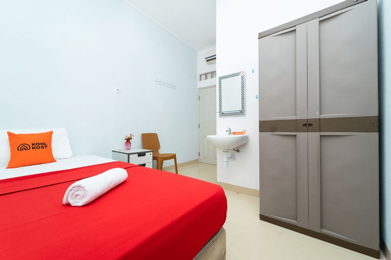 KoolKost Syariah near Lagoon Avenue Mall (Minimum 6 Nights), Bekasi