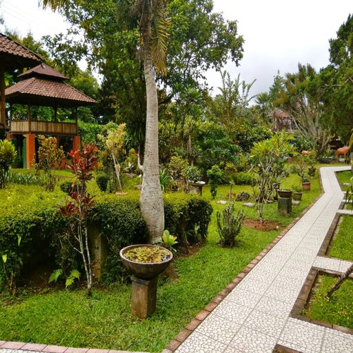 Hotel Taman Sari & Resort Sukabumi, Sukabumi