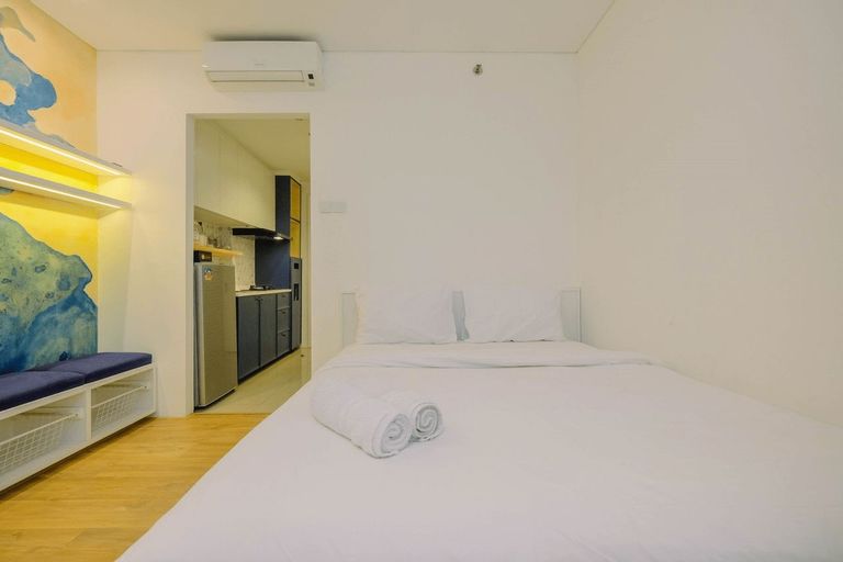 Comfortable Studio Apartment at Woodland Park Residence By Travelio, South Jakarta