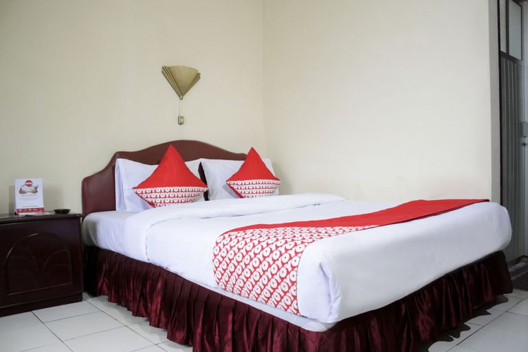 OYO 181 Wisma Bintang Near RSUD Johar Baru, Central Jakarta