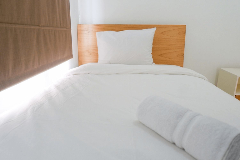 Bedroom 3, Modern 2BR Apartment at Pavilion Permata By Travelio, Surabaya