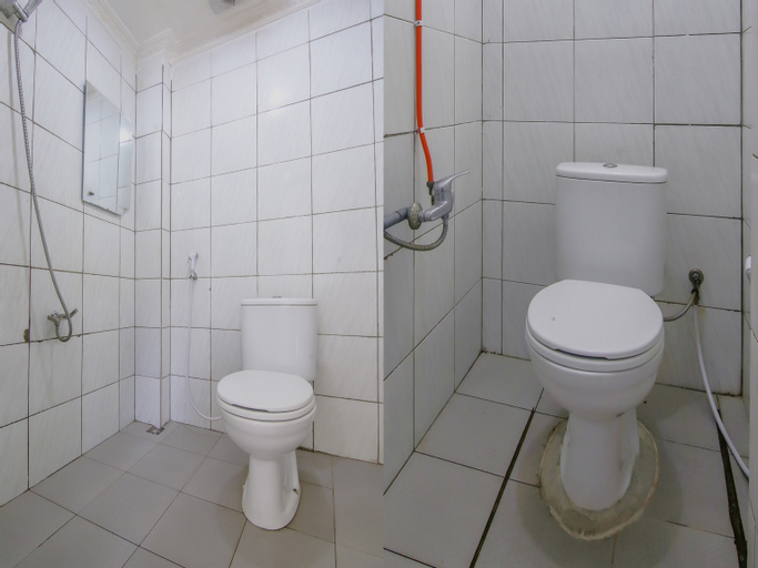 Bedroom 4, OYO 3242 Penginapan Saa'ada Syariah, Pagar Alam