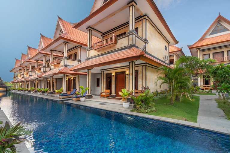 Exterior & Views 22