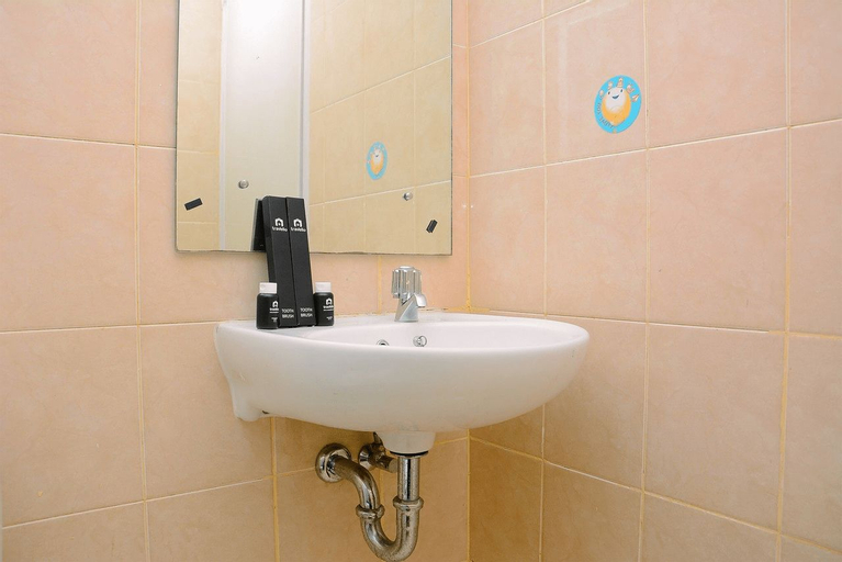 Strategic and Posh 2BR Greenlake Sunter Apartment By Travelio, Jakarta Utara