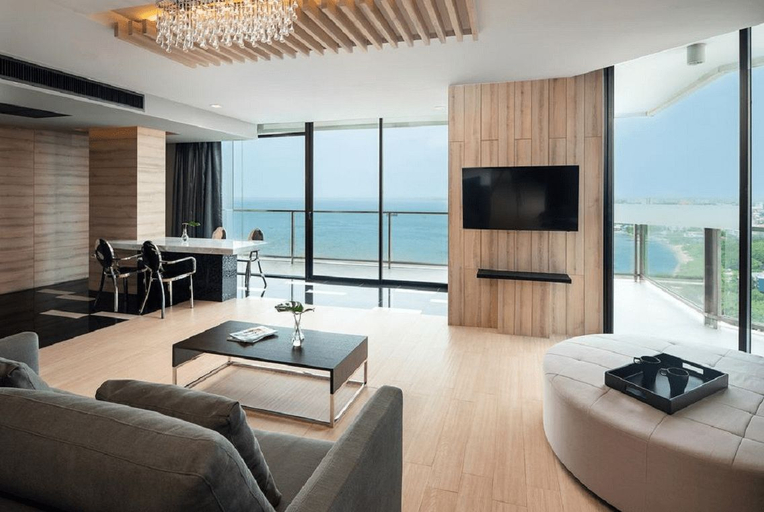 Others 5, Tsix5 Phenomenal Hotel Pattaya, Pattaya