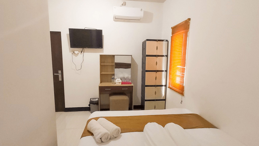 Others 5, Merr 57, Surabaya