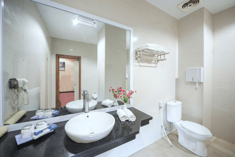 New Hollywood Hotel Pekanbaru, Pekanbaru