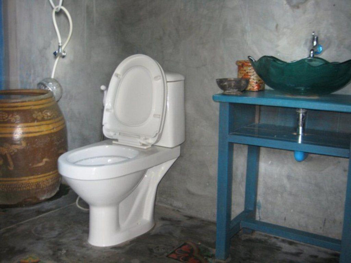 Bathroom 5, Lanlay Homestay, Ao Luk