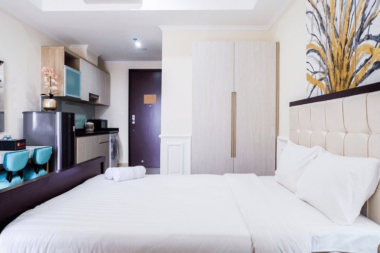 Classic Square Studio At Menteng Park Apartment By Travelio, Central Jakarta