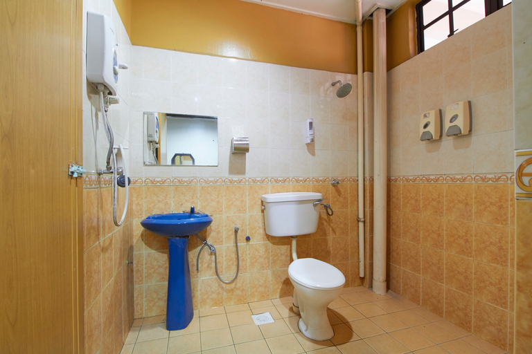 Bathroom 4, D'Jawi Bella Hotel, Seberang Perai Selatan
