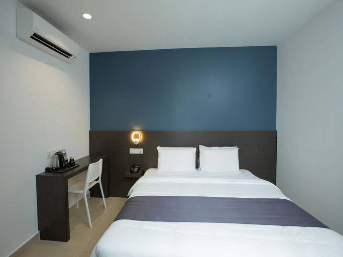 Signature 1 Hotel Room Type - Superior King Room