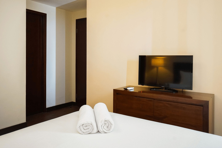 Ancol Marina 1BR Queen Bed Tower A By Travelio, North Jakarta