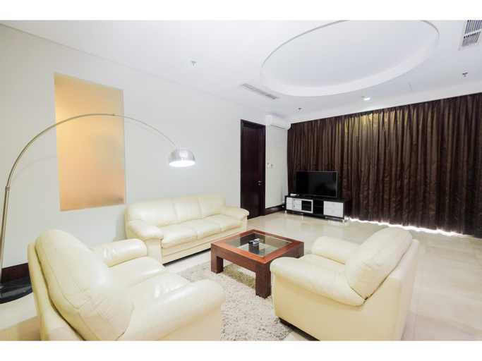 Relaxing Pearl Garden 3BR Apartment By Travelio, South Jakarta