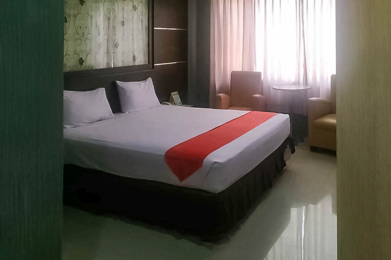 RedDoorz Plus Near Alun-alun Bojonegoro 2, Bojonegoro